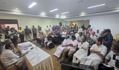 അമ്മ യിലെ പ്രശ്നങ്ങൾ അവർ തന്നെ പരിഹരിക്കുമെന്ന് ഉറപ്പുനൽകി, ആവശ്യമെങ്കിൽ സർക്കാർ ഇടപെടും മന്ത്രി പി.സി. വിഷ്ണുനാഥ്‌