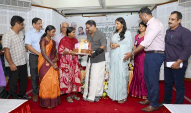 ​കുടുംബശ്രീ ലോകത്തിന് മുന്നിലെ ശക്തമായ സ്ത്രീ സാന്നിധ്യം മന്ത്രി കെ.എം ഷാജി