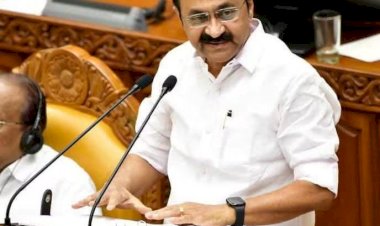 കോഴിക്കോടിന് വൻ പ്രഖ്യാപനങ്ങൾ ലൈറ്റ് മെട്രോയും എം.ടി പാർക്കും വരുന്നു, വിലങ്ങാടിന് 5 കോടിയുടെ പ്രത്യേക പാക്കേജ്