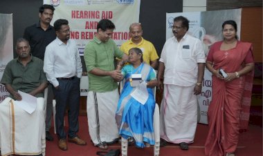 കേൾവി പരിമിതർക്ക് തണലായി ഹൈബി ഈഡൻ എം.പിയുടെ സൗജന്യ ഹിയറിംഗ് എയ്ഡ് വിതരണം 44 പേർക്ക് ഉപകരണങ്ങൾ കൈമാറി