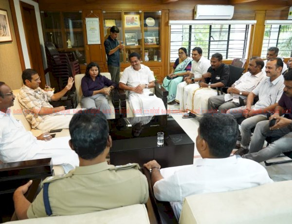 പര്യത്തുകാവ് ഭൂമി തർക്കം തർക്കഭൂമിയിൽ തന്നെ 5 സെന്റ് നൽകണം വിട്ടുവീഴ്ചയില്ലാതെ സർക്കാർ, ജൂൺ 16 നകം പരിഹാരം