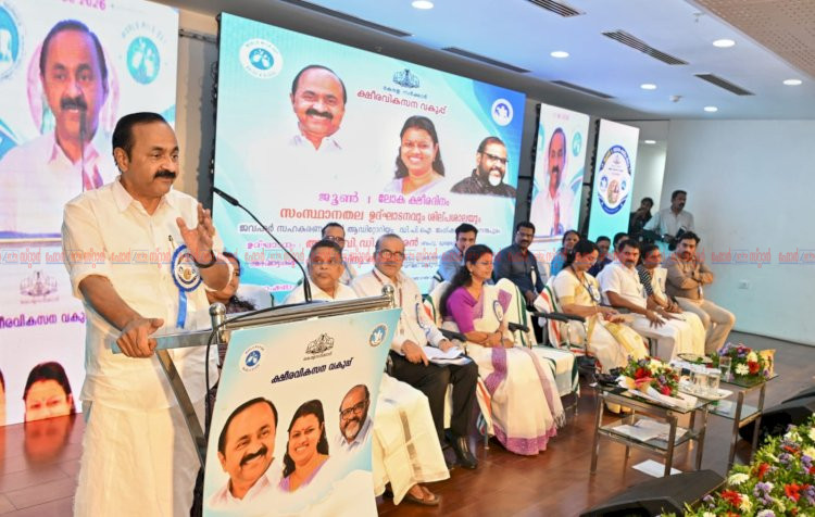 മൂന്ന് വർഷത്തിനുള്ളിൽ പാൽ ഉൽപ്പാദനം ഒരു കോടി ലിറ്ററാക്കും, കാലിത്തീറ്റ വിലക്കയറ്റത്തിൽ കർശന ഇടപെടൽ മുഖ്യമന്ത്രി വി.ഡി. സതീശൻ