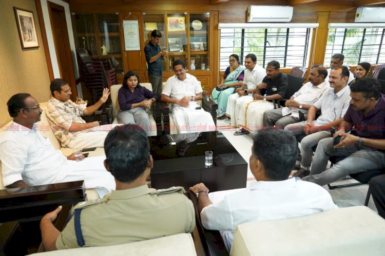 പര്യത്തുകാവ് ഭൂമി തർക്കം തർക്കഭൂമിയിൽ തന്നെ 5 സെന്റ് നൽകണം വിട്ടുവീഴ്ചയില്ലാതെ സർക്കാർ, ജൂൺ 16 നകം പരിഹാരം