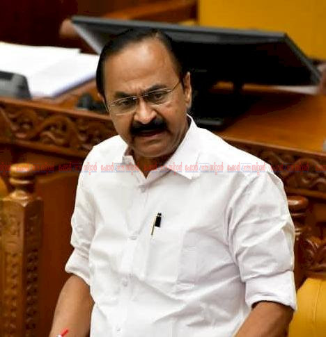 ​സിവിൽ സർവീസിൽ വൻ അഴിച്ചുപണി ഐഎഎസ് ഐപിഎസ് തലപ്പത്ത് വ്യാപക മാറ്റത്തിനൊരുങ്ങി സതീശൻ സർക്കാർ