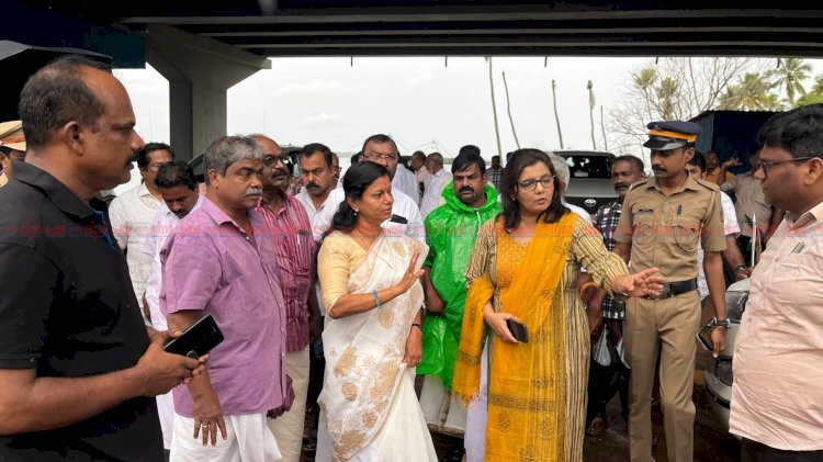 ​കൊല്ലത്ത് ദേശീയപാത നിർമ്മാണസ്ഥലങ്ങളിൽ മിന്നൽ സന്ദർശനവുമായി മന്ത്രി ബിന്ദു കൃഷ്ണ കല്ലുംതാഴം റോഡ് ഉടൻ തുറക്കാൻ കളക്ടർക്ക് നിർദ്ദേശം