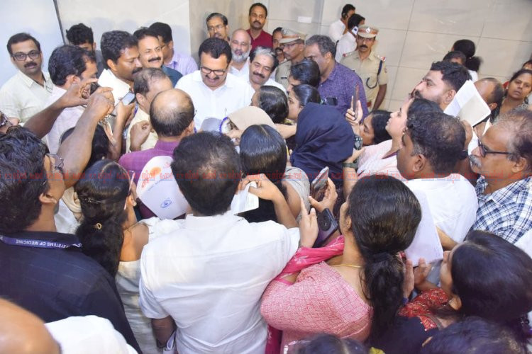 ​കായകൽപ്പം ജനസമ്പർക്ക പരിപാടിക്ക് തുടക്കം വിർച്വൽ ഓട്ടോപ്സി നടപ്പാക്കുമെന്ന് മന്ത്രി കെ. മുരളീധരൻ