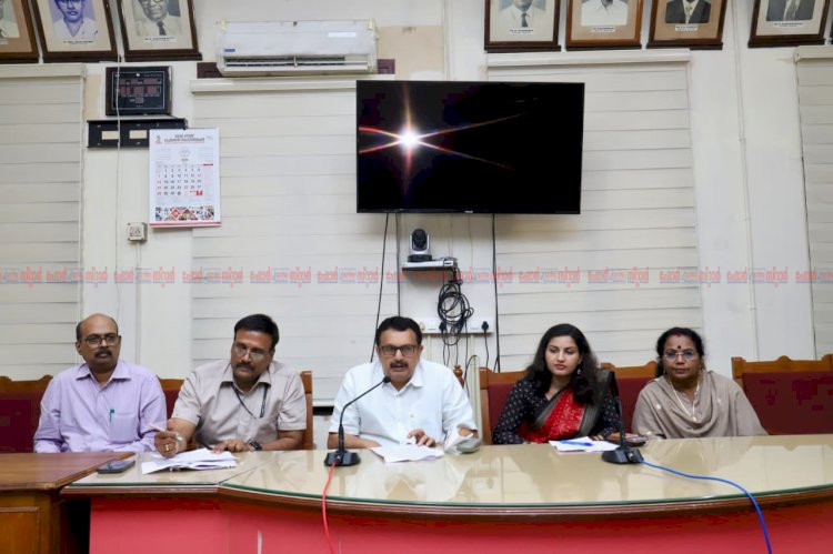 ​കോഴിക്കോട്ട് പുതിയ നിപ കേസുകളില്ല, ആശങ്ക വേണ്ടെന്ന് ആരോഗ്യ മന്ത്രി കെ. മുരളീധരൻ 8 പേരുടെ ഫലം കൂടി നെഗറ്റീവ്
