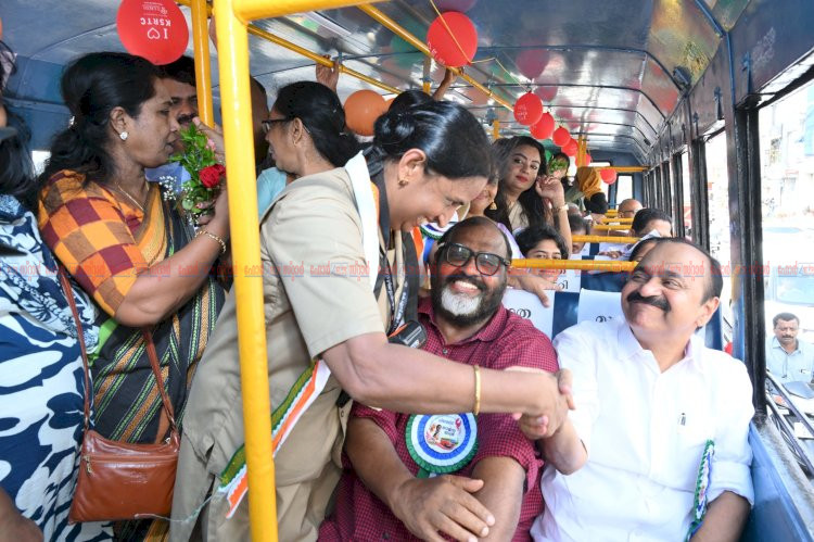 സ്ത്രീകൾക്ക് സൗജന്യ യാത്ര ഔദാര്യമല്ല, അവകാശം കെഎസ്ആർടിസിയുടെ പ്രിയദർശിനി പദ്ധതിയുടെ ഉദ്ഘാടനം മുഖ്യമന്ത്രി വി.ഡി. സതീശൻ നിർവ്വഹിച്ചു