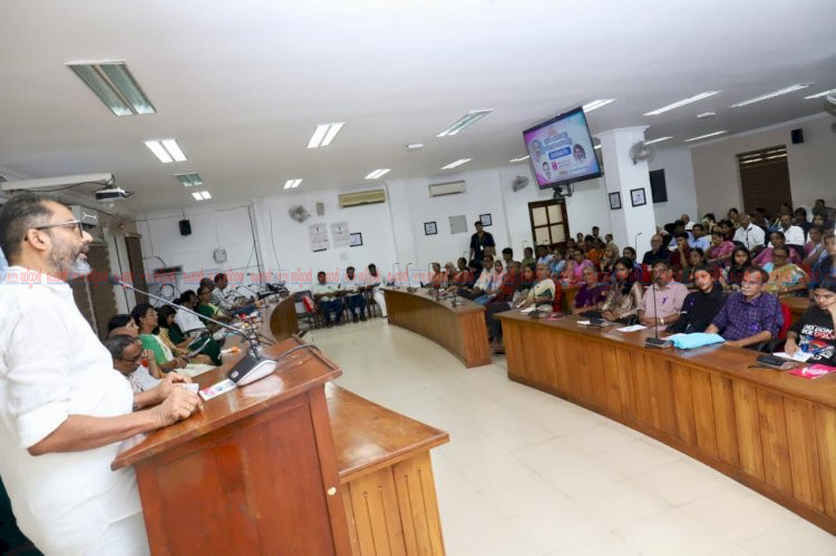 മുതിർന്ന പൗരന്മാർക്കെതിരെയുള്ള അതിക്രമങ്ങൾക്കെതിരെ കോഴിക്കോട്ട് ബോധവൽക്കരണ ദിനാചരണം ഗ്ലൂക്കോമീറ്റർ വിതരണം ചെയ്തു