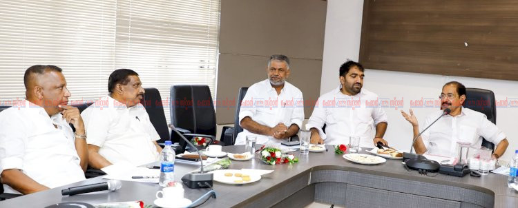 കോട്ടയം, ആലപ്പുഴ ജില്ലകളിൽ വൈദ്യുതി വിതരണ പ്രശ്നങ്ങൾ പരിഹരിക്കാൻ ഊർജ്ജിത നടപടി മന്ത്രി സണ്ണി ജോസഫ്
