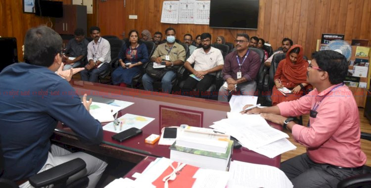 മൺസൂൺ രോഗങ്ങൾക്കെതിരെ ജില്ലയിൽ വൻ പ്രതിരോധം ഹോട്ടലുകളിൽ കർശന പരിശോധന, നിയമലംഘകർക്കെതിരെ കടുത്ത നടപടി