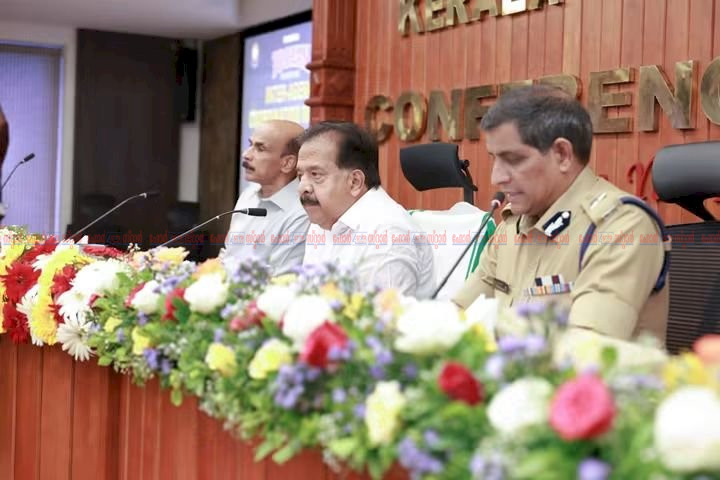 ഓപ്പറേഷൻ തൂഫാൻ 14 ദിവസത്തിനിടെ 10 കോടിയുടെ ലഹരിവസ്തുക്കൾ പിടികൂടി മോഹൻലാൽ തൂഫാൻ വാരിയർ ആകും