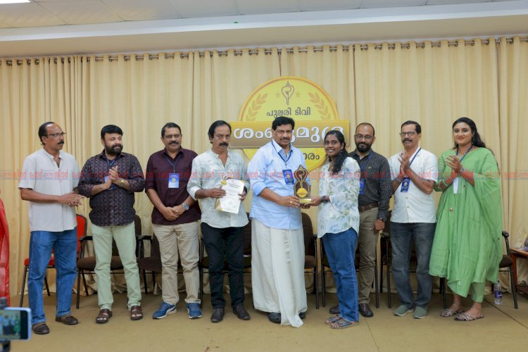 ശംഖുമുദ്ര പുരസ്‌കാരങ്ങൾ വിതരണം ചെയ്തു സംവിധായകൻ ടി.എസ് സുരേഷ് ബാബു ഉദ്ഘാടനം നിർവ്വഹിച്ചു