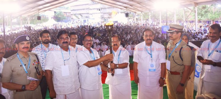 ​ലഹരി മാഫിയയുടെ വേരറുക്കാൻ ഓപറേഷൻ തൂഫാൻ ജനങ്ങളെ അണിനിരത്തുമെന്ന് മന്ത്രി രമേശ് ചെന്നിത്തല