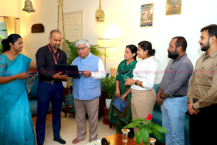 സെൻസസ് സെൽഫ് എന്യൂമറേഷൻ ഹൈക്കോടതി ചീഫ് ജസ്റ്റിസ് വിവരശേഖരണം പൂർത്തിയാക്കി എറണാകുളത്ത് പങ്കാളികളായി 66,000 പേർ