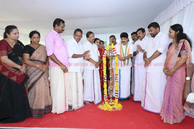 കൃഷിയിടത്തിലേക്ക് തിരിച്ചുപോവുക അനിവാര്യം ചെഞ്ചേരിയിൽ പപ്പായ വിളവെടുപ്പ് ഉദ്ഘാടനം ചെയ്ത് മന്ത്രി ടി.സിദ്ദിഖ്
