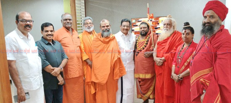 ദണ്ഡിസ്വാമി സാധു കൃഷ്ണാനന്ദ സരസ്വതി സനാതന സന്ത് സമിതി സംസ്ഥാന അദ്ധ്യക്ഷൻ ഹിന്ദു പാർലമെന്റ് ആത്മീയ സഭയ്ക്കും ഇനി സ്വാമി നേതൃത്വം നൽകും