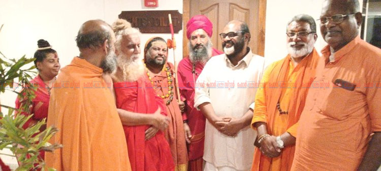 ദണ്ഡിസ്വാമി സാധു കൃഷ്ണാനന്ദ സരസ്വതി സനാതന സന്ത് സമിതി സംസ്ഥാന അദ്ധ്യക്ഷൻ ഹിന്ദു പാർലമെന്റ് ആത്മീയ സഭയ്ക്കും ഇനി സ്വാമി നേതൃത്വം നൽകും