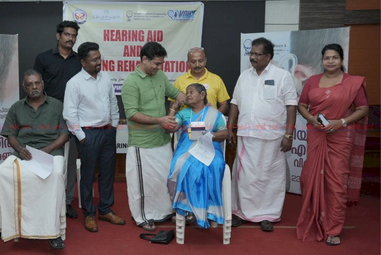 കേൾവി പരിമിതർക്ക് തണലായി ഹൈബി ഈഡൻ എം.പിയുടെ സൗജന്യ ഹിയറിംഗ് എയ്ഡ് വിതരണം 44 പേർക്ക് ഉപകരണങ്ങൾ കൈമാറി