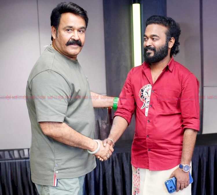 ലാലേട്ടൻ എന്നാൽ മലയാളികൾക്ക് ഒറ്റ അർത്ഥമേയുള്ളൂ, അത് എന്റെ ലാലേട്ടൻ മോഹൻലാലിനോടുള്ള സ്നേഹം പങ്കുവെച്ച് അപ്പാനി ശരത്