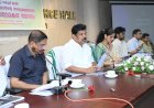 റവന്യൂ ഓഫീസുകൾ കൂടുതൽ സ്മാർട്ടാകണം, പരാതികൾ ഉടൻ തീർപ്പാക്കണം മന്ത്രി എ.പി അനിൽകുമാർ