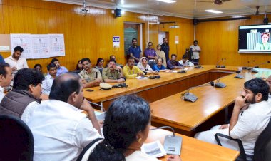 കള്ളാടി തുരങ്ക പാത മണ്ണിടിച്ചിൽ ദുരന്തനിവാരണ പ്രവർത്തനങ്ങൾ ഏകോപിപ്പിക്കാൻ പ്രിയങ്ക ഗാന്ധി എം.പി