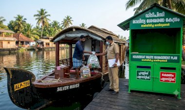 ഹൗസ്‌ബോട്ട് മാലിന്യ സംസ്‌ക്കരണത്തിന് ആലപ്പുഴയിൽ പുതിയ നിയമം ആഗസ്റ്റ് 1 മുതൽ കരാറില്ലാത്ത ബോട്ടുകൾക്ക് വിലക്ക്