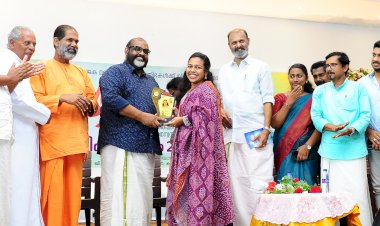 സൂര്യകാന്തി മികവുത്സവം മന്ത്രി സി. പി ജോൺ ഉദ്ഘാടനം ചെയ്തു.