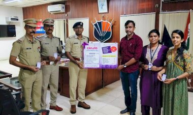 വിദ്യാർത്ഥികളുടെ സുരക്ഷയ്ക്ക് സ്നേഹിത പോക്കറ്റ് കാർഡ്