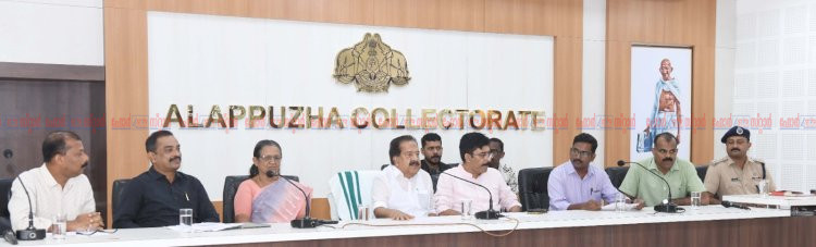 നെഹ്റുട്രോഫി വള്ളംകളി ആലപ്പുഴയുടെ വികാരവും തനത് സംസ്കാരത്തിന്റെ ഭാഗവും മന്ത്രി രമേശ് ചെന്നിത്തല