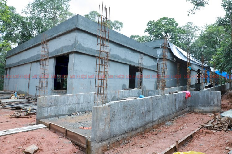 സുഗന്ധഗിരി ഗോത്രവർഗ മ്യൂസിയം ആദ്യഘട്ടം നവംബറിൽ ഉദ്ഘാടനത്തിന് സജ്ജമാകും മന്ത്രി അഡ്വ. ടി. സിദ്ധിഖ് നിർമാണപ്രവർത്തനങ്ങൾ വിലയിരുത്തി
