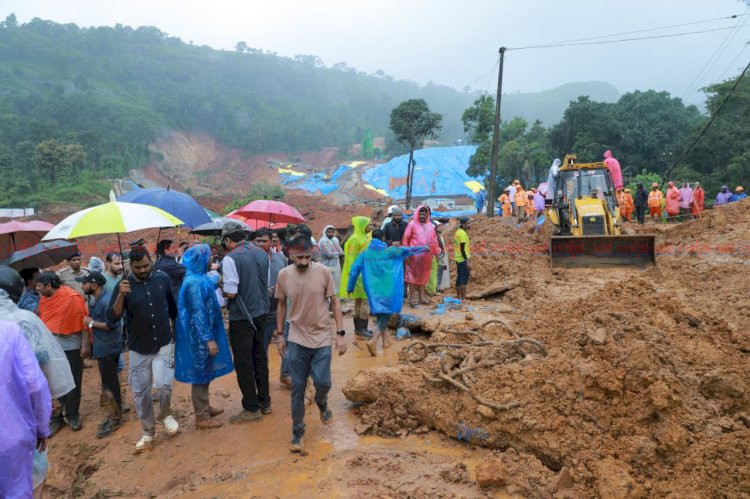 കള്ളാടി തുരങ്കപാതയിൽ മണ്ണിടിച്ചിൽ: രക്ഷാപ്രവർത്തനം ഊർജ്ജിതം; ഒൻപത് പേരെ വിംസ് ആശുപത്രിയിലേക്ക് മാറ്റി