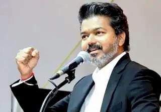 സ്‌കൂളുകളിൽ രാഷ്ട്രീയ കളി വേണ്ട കടുത്ത നിലപാടുമായി ജോസഫ് വിജയ് സർക്കാർ