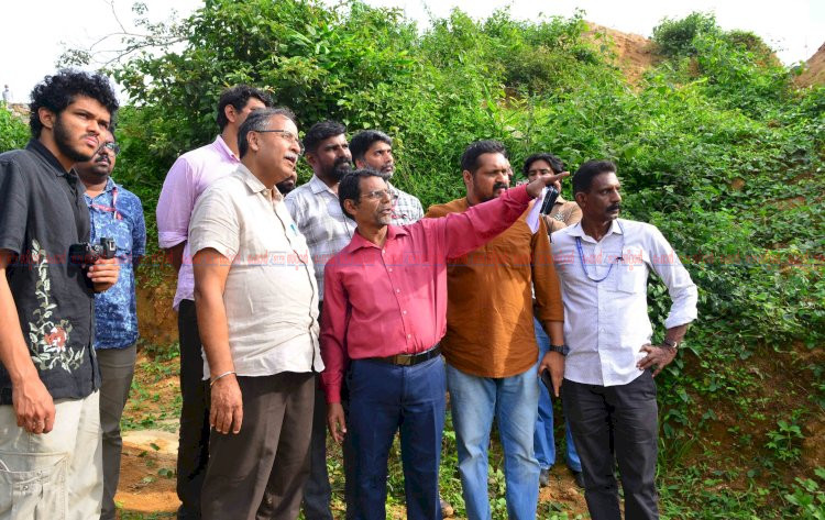 കള്ളാടി മണ്ണിടിച്ചിൽ മേഖല വിദഗ്ധ സമിതി സന്ദർശിച്ചു