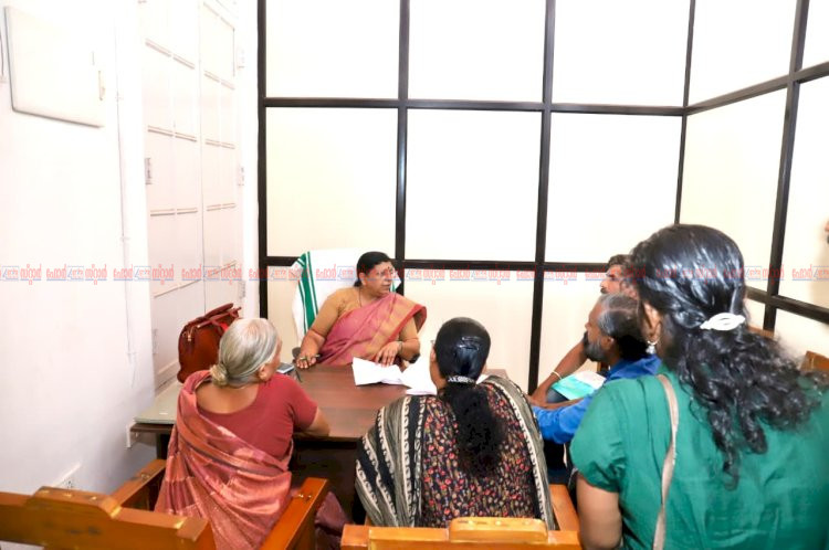 തദ്ദേശ സ്ഥാപനങ്ങളിൽ സ്ഥിരം കൗൺസലിങ് സംവിധാനം വേണം വനിതാ കമീഷൻ ചെയർപേഴ്സൺ പി. സതീദേവി