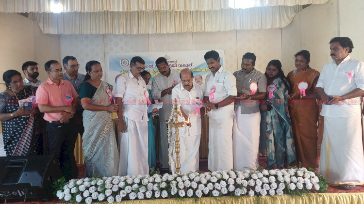 ഓട്ടോറിക്ഷ ഫെയർ മീറ്റർ വെരിഫിക്കേഷൻ ക്യാമ്പ് ഉദ്ഘാടനം ചെയ്ത് ജി സുധാകരൻ