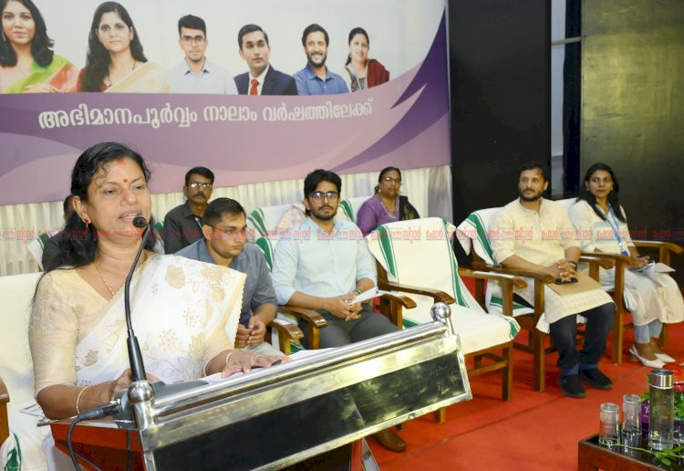 കളക്ടേഴ്‌സ് സൂപ്പർ 100 നാലാം അധ്യായത്തിന് തുടക്കം പദ്ധതി ഉദ്ഘാടനം ചെയ്ത് മന്ത്രി ബിന്ദു കൃഷ്ണ