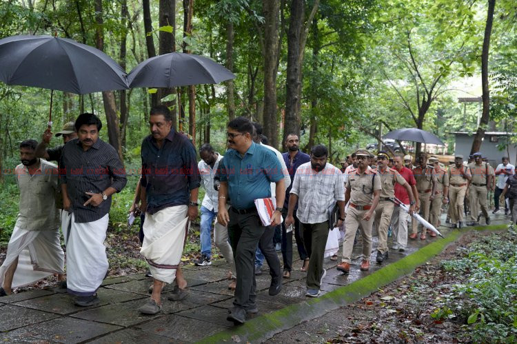 കനോലി പ്ലോട്ടിൽ സംയോജിത സുസ്ഥിര വികസനം നടപ്പാക്കും മന്ത്രി ഷിബു ബേബി ജോൺ