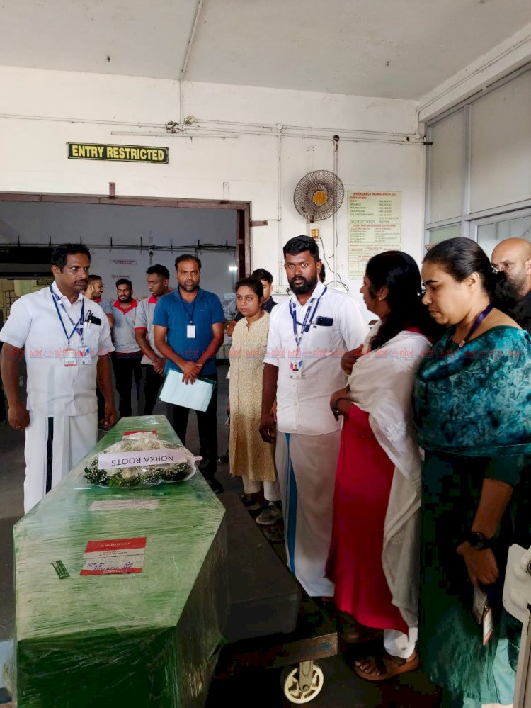 സിക്കിമിൽ മണ്ണിടിച്ചിൽ അനീഷ് മോഹന്റെ ഭൗതികശരീരം നാട്ടിലെത്തിച്ചു സംസ്കാരം ഇന്ന് ഉച്ചയ്ക്ക്