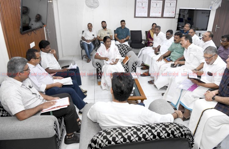 തൃക്കുന്നപ്പുഴ പാലം പണി വേഗത്തിൽ പൂർത്തീകരിക്കണം ഷാനിമോൾ ഉസ്മാൻ