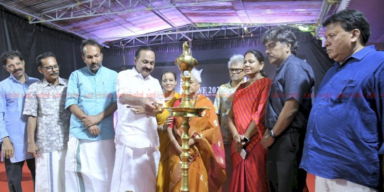 കലയും സാഹിത്യവും മനുഷ്യജീവിതത്തെ നവീകരിക്കുമെന്ന് മുഖ്യമന്ത്രി വി.ഡി. സതീശൻ