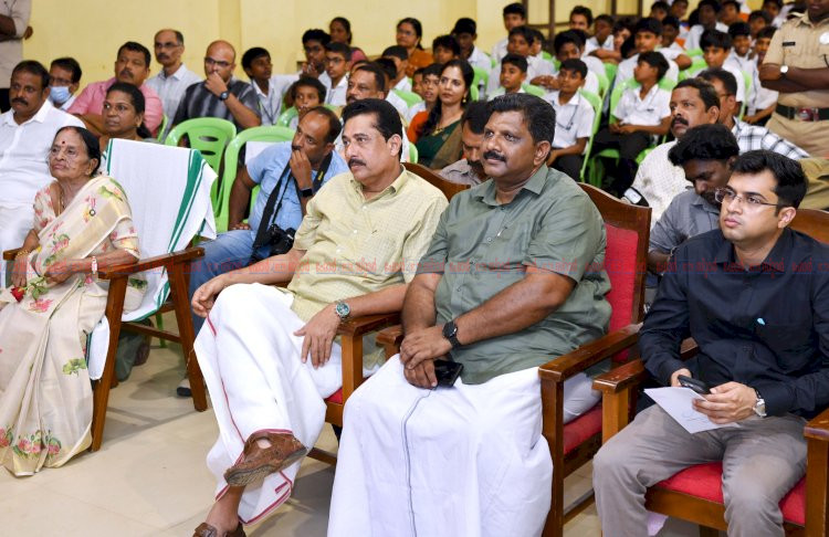 കലയും സാഹിത്യവും വിദ്യാർത്ഥികൾക്ക് അനിവാര്യമെന്ന് മന്ത്രി എൻ. ഷംസുദ്ദീൻ