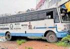 പുതുക്കാട്ട് കെഎസ്ആർടിസി ബസ് കടയിലേക്ക് പാഞ്ഞുകയറി വഴിയാത്രക്കാരി മരിച്ചു