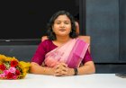 ​കൊച്ചി മെട്രോ റെയിൽ ലിമിറ്റഡ് എം.ഡിയായി ജില്ലാ കളക്ടർ ജി. പ്രിയങ്ക ചുമതലയേറ്റു