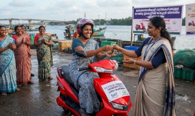 ഷീ സ്‌കൂട്ടർ പദ്ധതി മത്സ്യത്തൊഴിലാളി വനിതകളിൽ നിന്ന് അപേക്ഷ ക്ഷണിച്ചു
