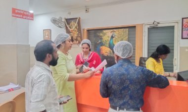 ശുചിത്വമില്ല, ഹെൽത്ത് കാർഡുമില്ല പഴകിയ പാലും നിരോധിത നിറങ്ങളും 6 കടകളിൽ വീഴ്ച, പിഴ ഈടാക്കി