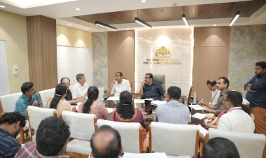 പിറവം മണ്ഡലത്തിലെ പിഡബ്ല്യുഡി പ്രവൃത്തികൾ സമയബന്ധിതമായി തീർക്കും പൊതുമരാമത്ത് വകുപ്പിന്റെ യോഗത്തിൽ തീരുമാനം