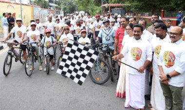 ഓണവിളംബരവുമായി തലസ്ഥാന നഗരിയിൽ സൈക്കിൾ റാലി