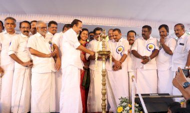 മൂവാറ്റുപുഴക്കാരുടെ സ്വപ്നത്തിന് പച്ചക്കൊടി പുതിയ ജില്ലയാക്കുന്നതിൽ ഗൗരവകരമായ പരിശോധനയെന്ന് മുഖ്യമന്ത്രി വി. ഡി. സതീശൻ