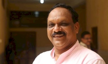 മുതിർന്ന ഐഎഎസ് ഉദ്യോഗസ്ഥനും മുൻ അഡീഷനൽ ചീഫ് സെക്രട്ടറിയുമായ പി.എച്ച്. കുര്യൻ (67) അന്തരിച്ചു.